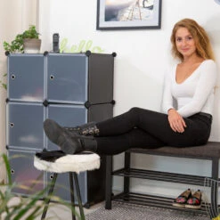 Relaxdays Scaffale Componibile Con Cubi, 6 Ante, Divisorio Per Soggiorno, Fai Da Te, Plastica, HxLxP: 105x70x35 Cm, Trasparente 9 Relaxdays Scaffale Componibile Con Cubi, 6 Ante, Divisorio Per Soggiorno, Fai Da Te, Plastica, HxLxP: 105x70x35 Cm, Trasparente -Vendite HOMCOM || VIDAXL || Songmics 10724261 3